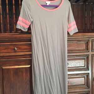 ⭐️ Like new LuLaRoe Julia knit dress